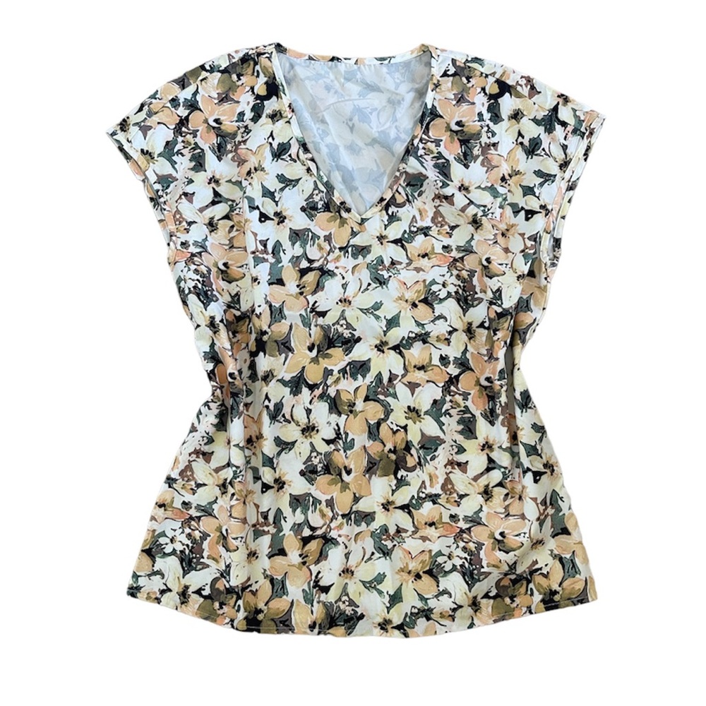 Floral sleeveless blouse